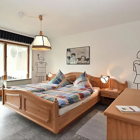 Apartment Quaint With Private Terrace Garden